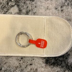 Silver James Avery ring never worn size 8